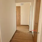 Pronajměte si 3 ložnic/e byt o rozloze 76 m² v Opava