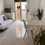 Rent a room of 85 m² in valencia