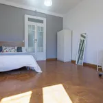 Rent 7 bedroom apartment in Valencia