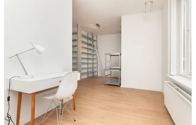 Huur 2 slaapkamer appartement van 124 m² in Amsterdam