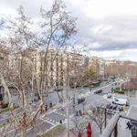 Alquilo 2 dormitorio apartamento de 560 m² en Barcelona