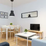 Rent a room of 190 m² in Madrid