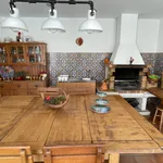 Rent 5 bedroom apartment in Porto