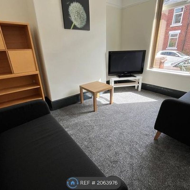 Room to rent in Ashdown Road, Wakefield WF1