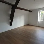 Appartement de 57 m² avec 3 chambre(s) en location à ETAMPES