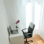 Rent 5 bedroom apartment in Turin