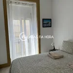 Rent 1 bedroom apartment of 42 m² in Lisbon