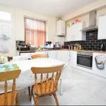 Rent 4 bedroom house in Leeds