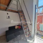 Affitto 1 camera appartamento di 30 m² in Naples