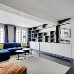 Rent 1 bedroom apartment of 700 m² in Paris