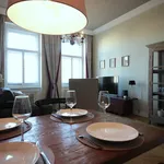 Pronajměte si 1 ložnic/e byt o rozloze 56 m² v Prague