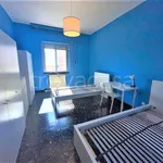 Rent 4 bedroom apartment of 100 m² in Genova