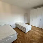 Rent 3 bedroom apartment of 71 m² in Milan