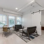 Appartement de 936 m² avec 2 chambre(s) en location à Vancouver