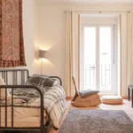 Rent 2 bedroom apartment in madrid