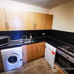 Rent 3 bedroom flat in Dundee