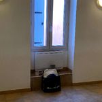 Rent 2 bedroom apartment of 58 m² in Nîmes