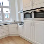 Huur 3 slaapkamer appartement van 75 m² in Den Haag