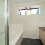 Rent 3 bedroom apartment in Melbourne