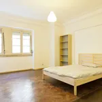 Rent 7 bedroom apartment in Lisbon