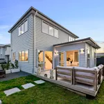 Rent 5 bedroom house in Kaipātiki