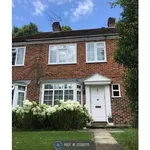 Rent 3 bedroom house in Basingstoke and Deane