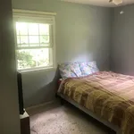 Rent 2 bedroom house in Burlington