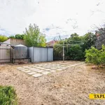 Rent 3 bedroom house of 700 m² in Edwardstown