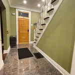 Rent 3 bedroom house in Toronto (East End-Danforth)