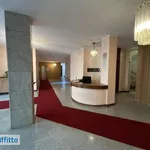 Rent 3 bedroom apartment of 150 m² in Milan