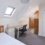 Rent 4 bedroom house in Newcastle