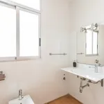 Rent 6 bedroom apartment in Valencia