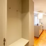 Rent 1 bedroom apartment of 60 m² in Porto