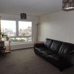 Rent 2 bedroom flat in Preston