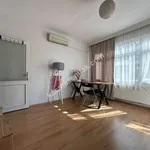 Rent 3 bedroom apartment of 80 m² in İstanbul