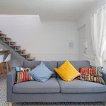 Rent 3 bedroom apartment of 60 m² in Lisbon