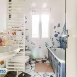 Affitto 4 camera appartamento di 148 m² in Bologna