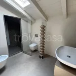 Rent 5 bedroom apartment of 100 m² in Reggio nell'Emilia