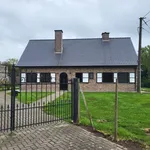  maison avec 5 chambre(s) en location à Deinze