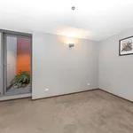 Rent 2 bedroom apartment in Sydney