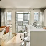 Huur 4 slaapkamer appartement van 137 m² in Omval/Overamstel