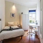 Rent 7 bedroom apartment in Lisbon