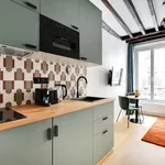 Rent 1 bedroom apartment of 16 m² in Paris