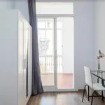 Rent 6 bedroom apartment in Barcelona