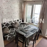 Rent 4 bedroom apartment of 118 m² in Колхозен пазар