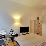 Appartement de 250 m² avec 1 chambre(s) en location à Paris