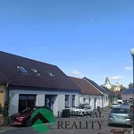 Rent 4 bedroom house of 157 m² in Přelouč