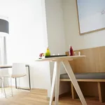 Rent 1 bedroom apartment of 55 m² in Frankfurt