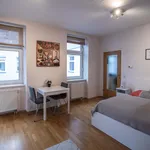 Rent 3 bedroom apartment of 40 m² in Wien