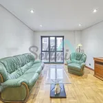 Rent 3 bedroom apartment of 107 m² in Oviedo